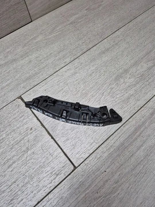 Suporte de para-choque dianteiro esquerdo Peugeot 308 III 9835304680 image 2