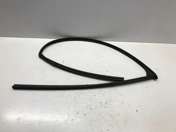 Junta de janela dianteira esquerda OEM 3W0 para Honda ZR-V image 2