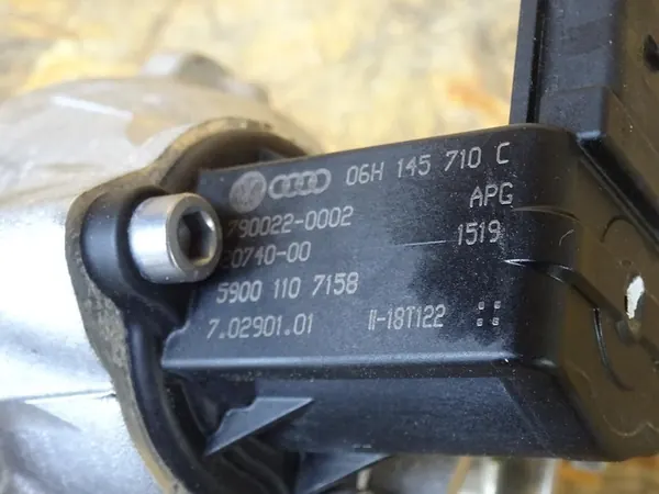 Turbo SEAT LEON III CUPRA 2.0 TSI 06K145874F image 9