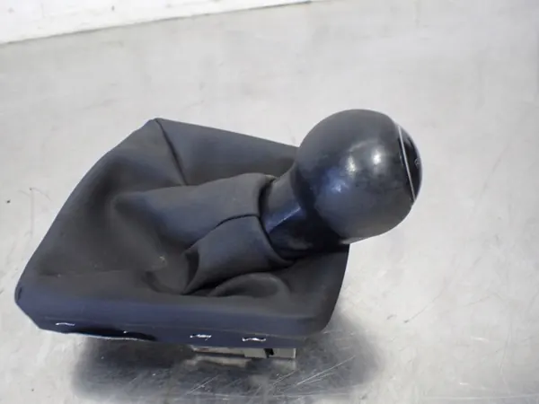 Pookknop OEM 6J0863279 voor Seat Ibiza IV image 3