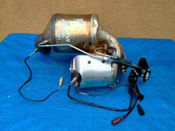 DPF-katalysatorsensor OEM 4M0131765D för Audi Q7 3.0 TDI image 2