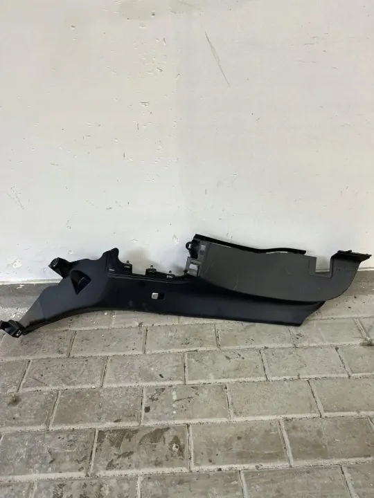 Piezas acabado Mercedes-Benz GLC OEM D5604 Usado image 2