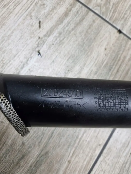 Tube de Pompe à Huile OEM 20824910 pour Moteur Volvo D13 image 4
