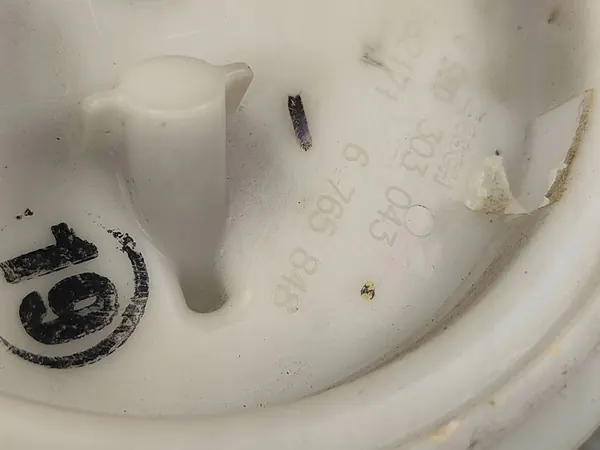 BMW E60 E61 Diesel Brandstofpomp 6765848 image 5