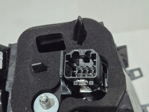 PEUGEOT 308 III (T10) 2021- LÁMPARA FULL LED TRASERA DERECHA OEM image 10