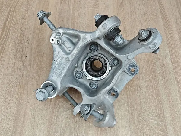 OEM 6866338 Höger Bak Hjulnav BMW 530i G30 G31 image 5