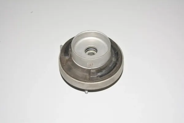 Soporte amortiguador trasero izquierdo BMW 5 G30 OEM 7856963 image 3