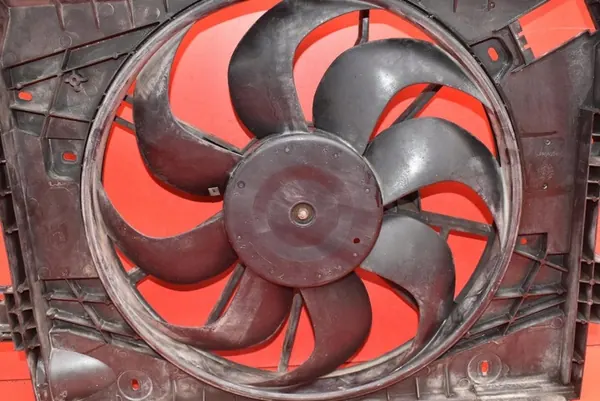 Dacia Dokker Fläkt 214816436R image 4