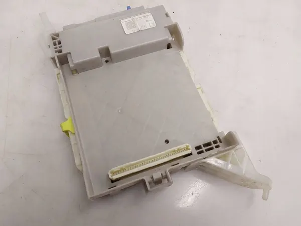 Caixa de Fusíveis LEXUS RX (_L1_) 2010 image 3