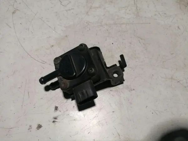 Sensor de pressão DPF OEM 8948020030 para Toyota Avensis image 2