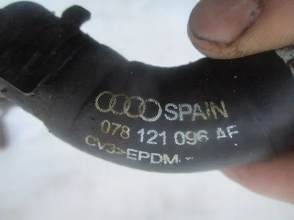 Vesiputki Audi A6 C5 A4 B5 S4 2.7 Biturbo image 5