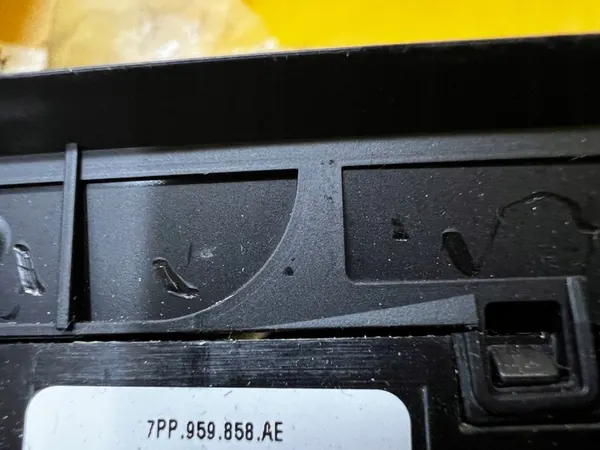 Raam schakelpaneel vooraan links Porsche Macan 95B OEM image 7