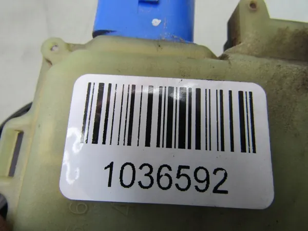 CAYENNE I 04R DÖRRLÅS BAKRE HÖGER image 7