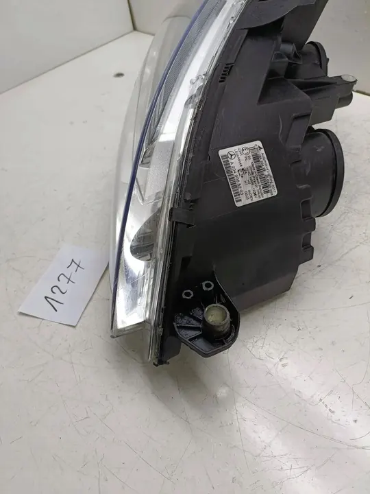 Rechter koplamp Mercedes-Benz C W204 A2049065203 image 4