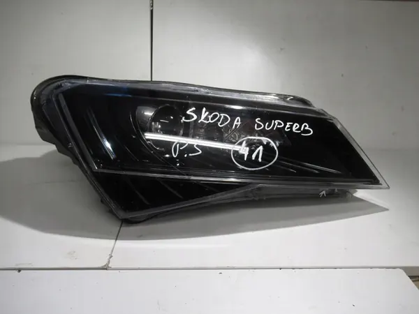 Oikea Xenon LED -ajovalot Skoda Superb III 3V1941016B image 4