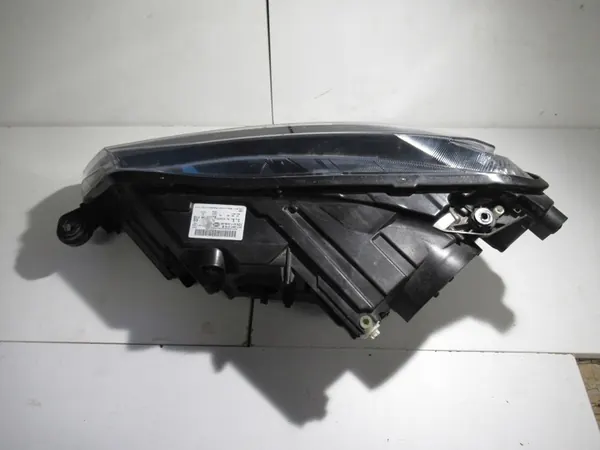 Oikea Xenon LED -ajovalot Skoda Superb III 3V1941016B image 5