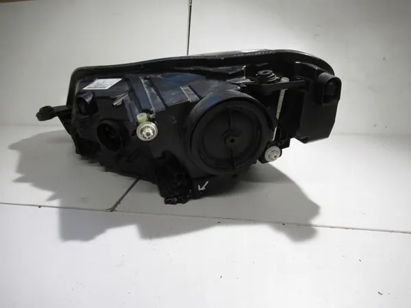 Oikea Xenon LED -ajovalot Skoda Superb III 3V1941016B image 6