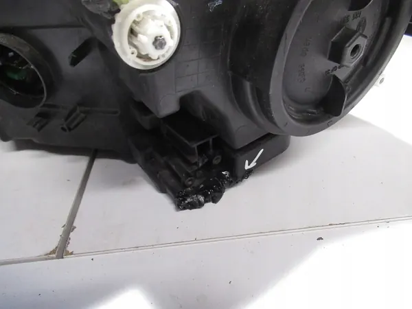 Oikea Xenon LED -ajovalot Skoda Superb III 3V1941016B image 7