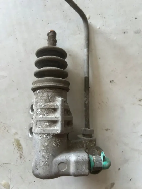 Hyundai i30 III kopplingspump OEM - Begagnad del image 5