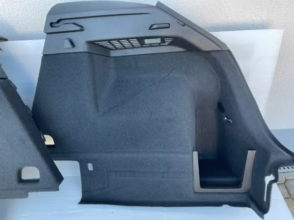 Audi Q3 83A Garniture Coffre OEM 83A863880D 83A863879 image 3