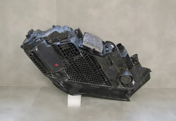 Farol dianteiro Audi Q7 LH completo 4M0941085C image 3