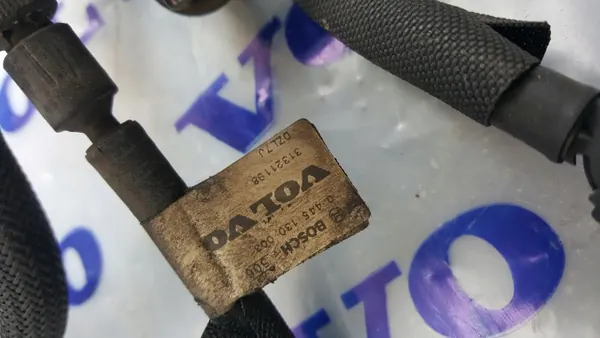 Överlopps Slangar OEM 31321198 - Begagnad image 3