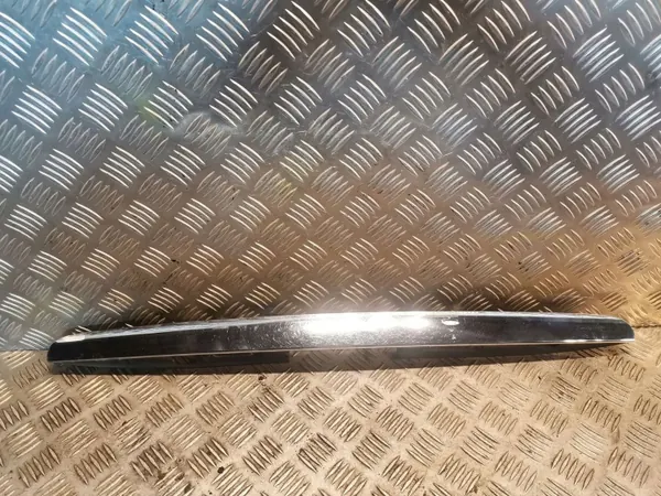 Luz de matrícula Mercedes-Benz Clase R OEM 2517400593 image 2