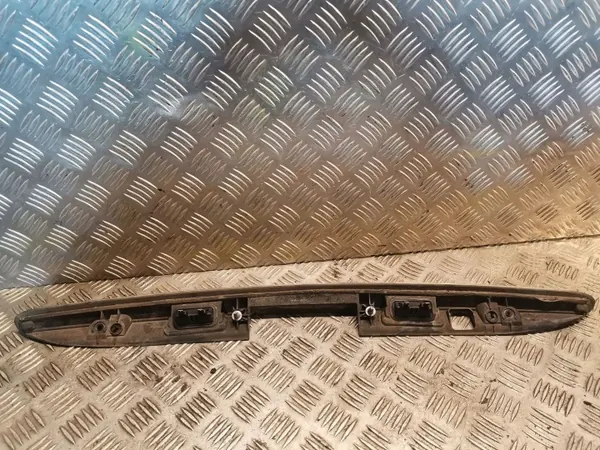 Luz de matrícula Mercedes-Benz Clase R OEM 2517400593 image 3
