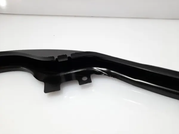 OEM 5NA807651D Voorbumperversterking Gebruikt image 7
