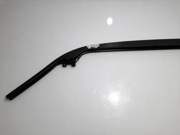 OEM 5NA807651D Voorbumperversterking Gebruikt image 8