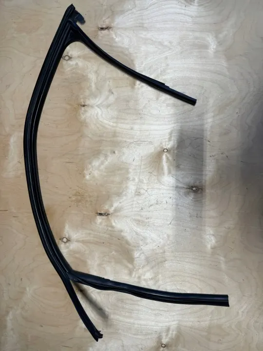 Junta janela porta Audi Q5 OEM 80A837431C Esquerda Dianteira image 2