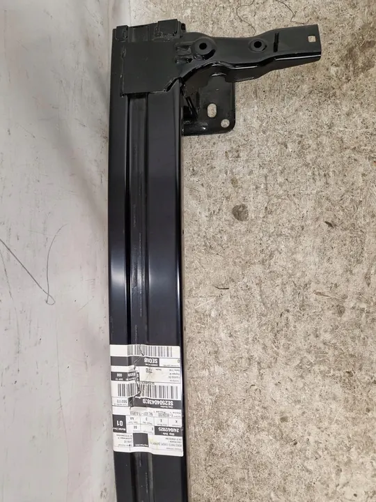 KIA CEED II 2 12-18 Etupuskuri image 3