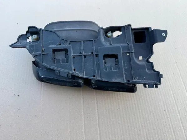 Bout d'échappement gauche OEM A2054900727 Mercedes C63 AMG image 2