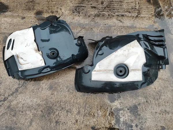 RENAULT MEGANE III Front Left Wheel Arch 638453816R image 4