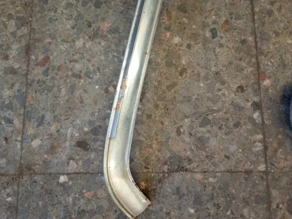 Schraapstrip achter rechts Mercedes W202 OEM Listwa image 10