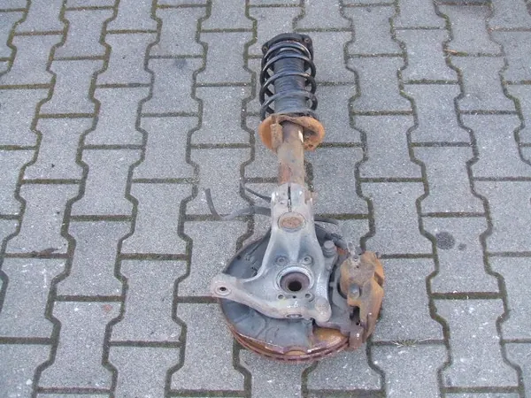 OEM PASSAT B7 4MOTION Framfjädring - Höger/Vänster Begagnad image 9