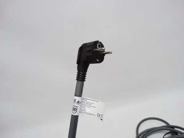 Carregador Flexível BMW OEM 8490509-05 230V Rápido image 5