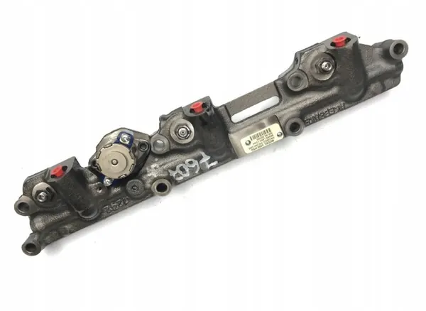 OEM 20794039 Bloc de valve de frein d'échappement Volvo image 3