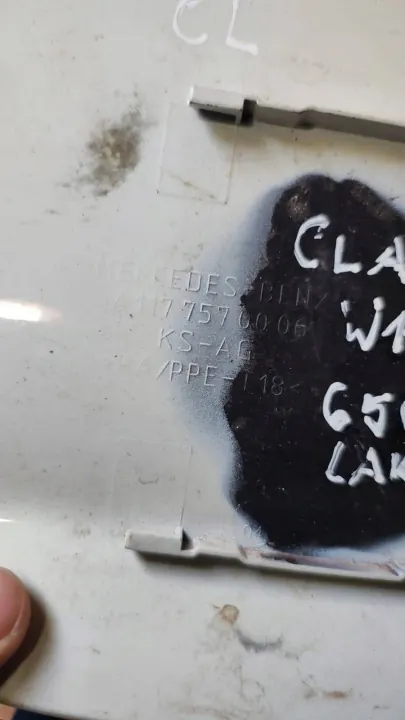 Trappe à carburant apprêtée OEM A1177570006 Mercedes image 3
