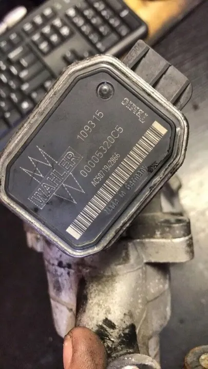 Refroidisseur EGR d'occasion OEM A6461401508 Mercedes-Benz image 3