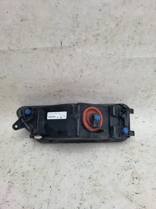 VW AMAROK 2010- Farol Direito Frontal 2H6941700A image 2