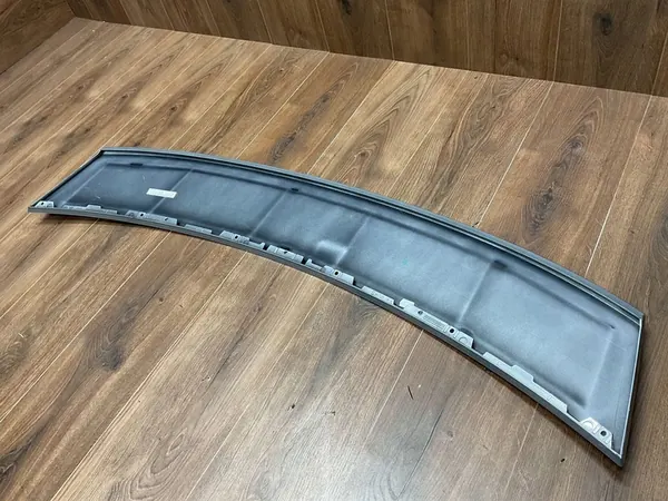 Spoiler Traseiro Porsche Taycan 9J1827933 image 7