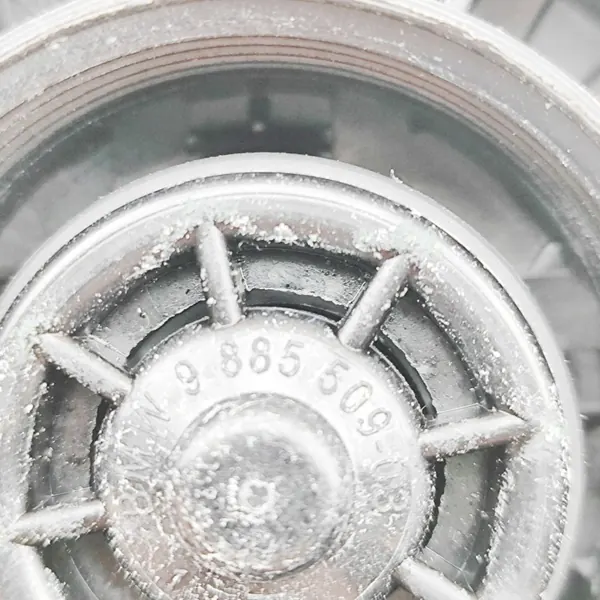 BMW OE 9885509 Laajennussäiliön kansi i4:lle image 6