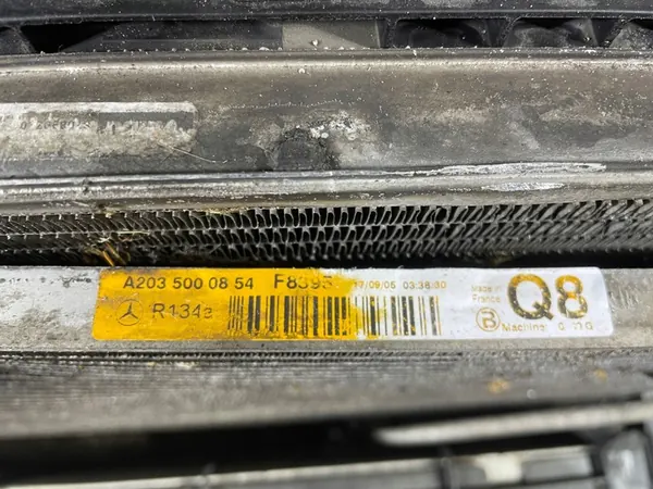 Compleet voorradiateur C Klasse W203 03 2.2 A2035000854 image 7