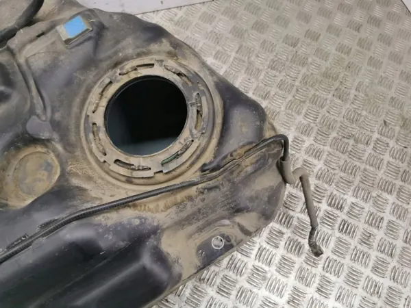 Brandstoftank OEM 31100N7000 voor Hyundai Tucson IV NX4 image 3