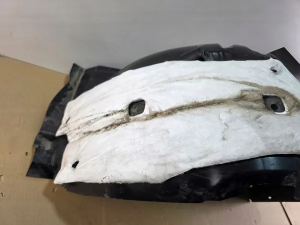Para-lama dianteiro esquerdo OEM 9868183780 Peugeot 208 II image 3