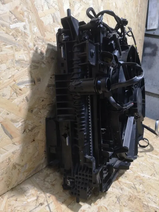 PEUGEOT 508 II Radiateur & Grille Set OEM 24ROK image 3