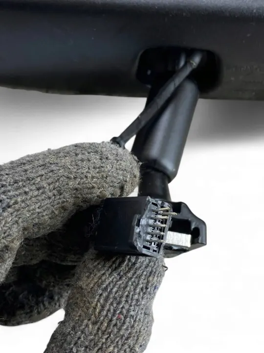 Toyota Land Cruiser J150 OEM E11048368 Taustapeili image 6