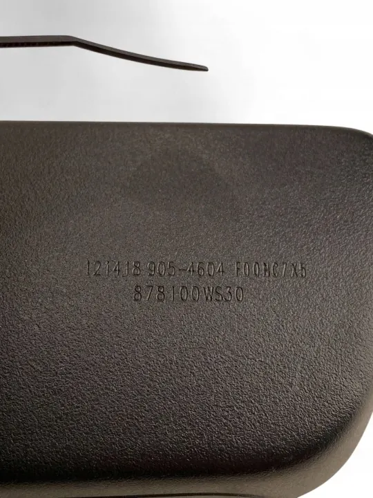 Toyota Land Cruiser J150 OEM E11048368 Taustapeili image 8