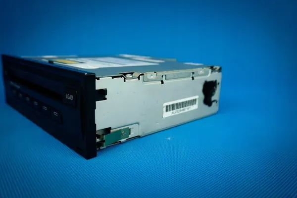 OEM 4E0910110K Mudador CD MP3 para Audi A4 A5 A6 A8 Q5 image 3